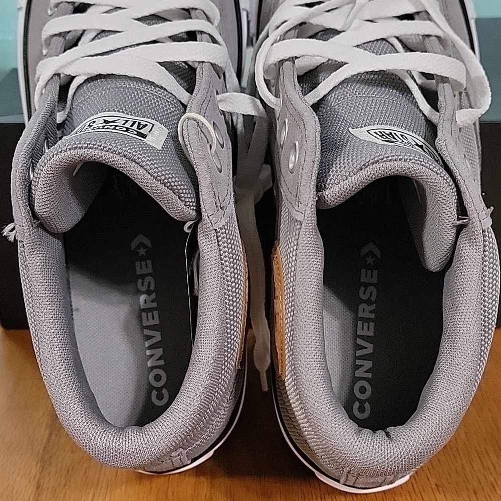 Men's Converse Chuck Taylor All Star Malden Hi Sneakers, Grey/White, 11.5, NIB - Picture 8 of 12